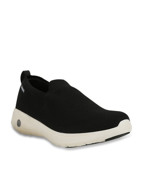 Buy Campus Men's Allen Black Walking Shoes for Men at Best Price @ Tata ...