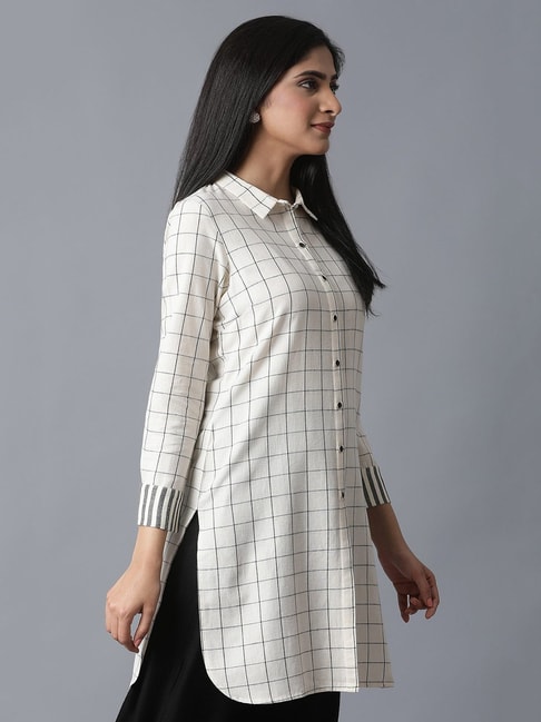 Stand Out with a Unique Shirt Style Kurti Design to Fit Every Personality