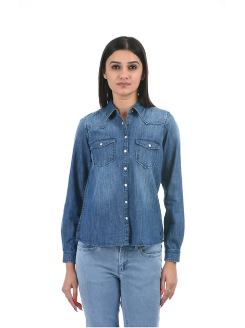 Pepe Jeans Blue Slim Fit Shirt Price in India