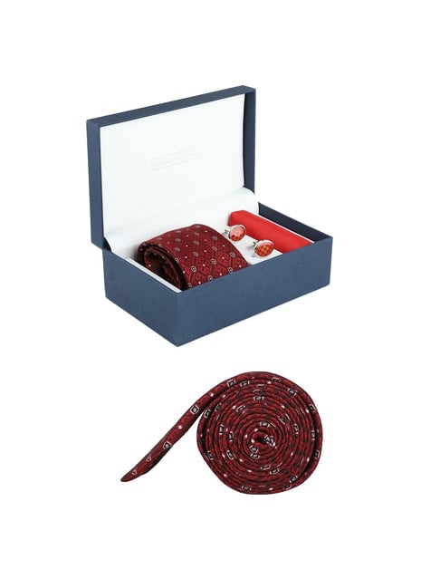 Buy Tossido Red Woven Necktie & Pocket Square Gift Set online