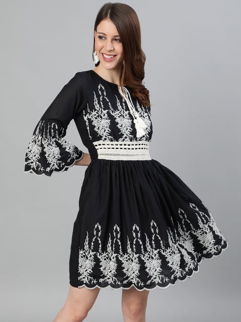 Ishin Black Embroidered Above knee Tunic Dress