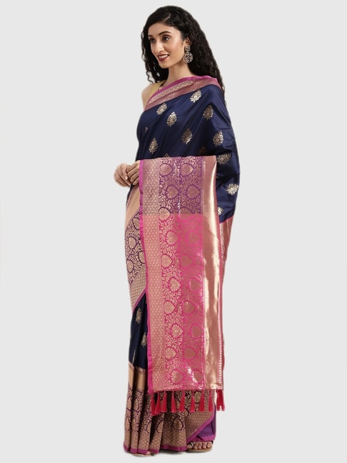 Vastranand Blue Textured Saree With Blouse Price in India
