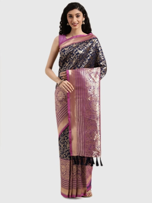 Vastranand Blue Textured Saree With Blouse Price in India