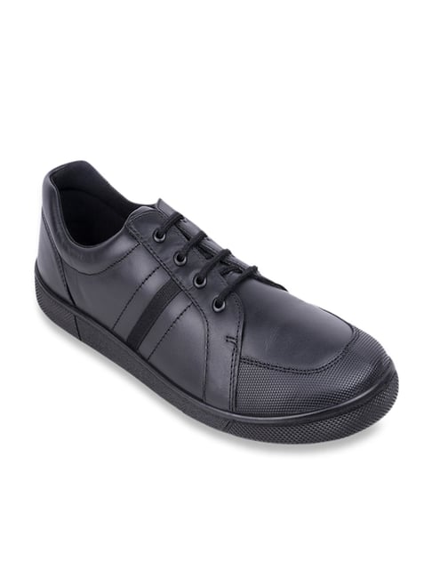 Casual shoes clearance under 200