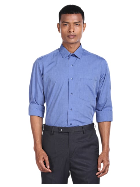 Arrow Men Blue Regular Fit Solid Formal Shirt