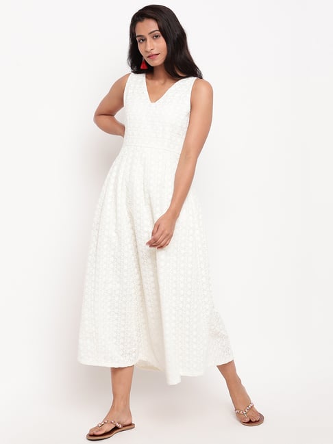 Buy true Browns Ivory V Neck Chikan Panel Dress for Women Online @ Tata CLiQ