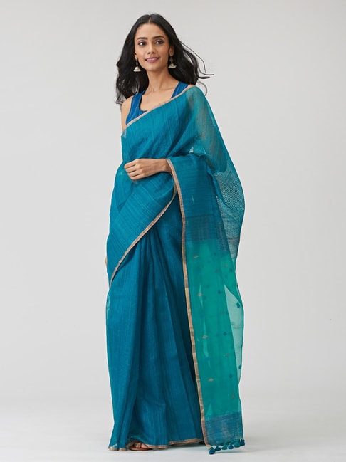 Fabindia Silk Woven Jamdani  Saree with Blouse Piece Price in India