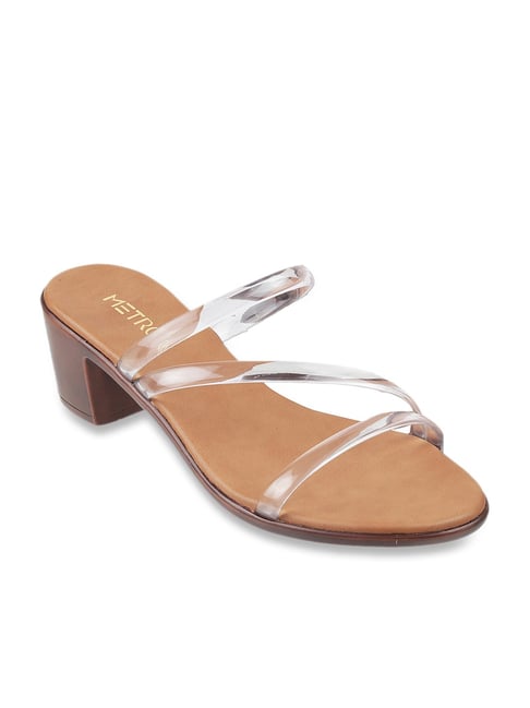 Metro White Comfort Sandals Price in India, Full Specifications & Offers |  DTashion.com