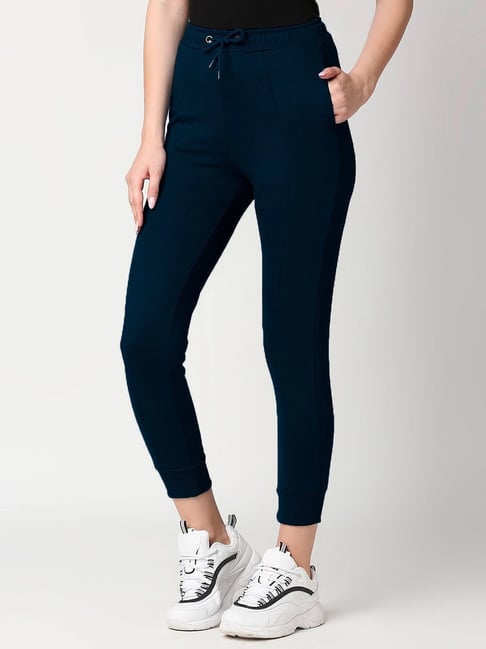 Buy Women's Black Slim Fit Joggers Online at Bewakoof