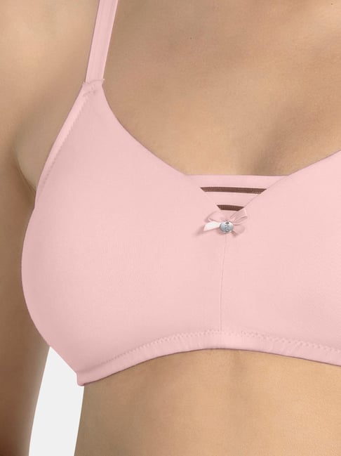 Buy Clovia Double Layered Non-Wired Full Coverage T-Shirt Bra - White at  Rs.480 online