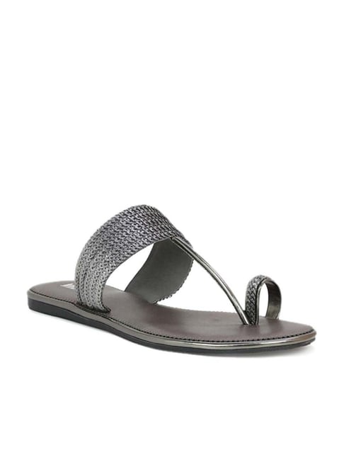 Inc.5 Women's Gun Metal Toe Ring Sandals Price in India