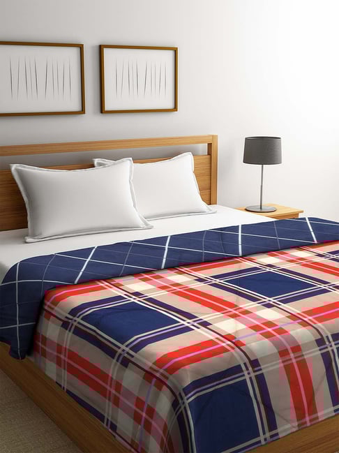 Klotthe Blue & Orange Feather 500 TC AC Comforter - Set of 1