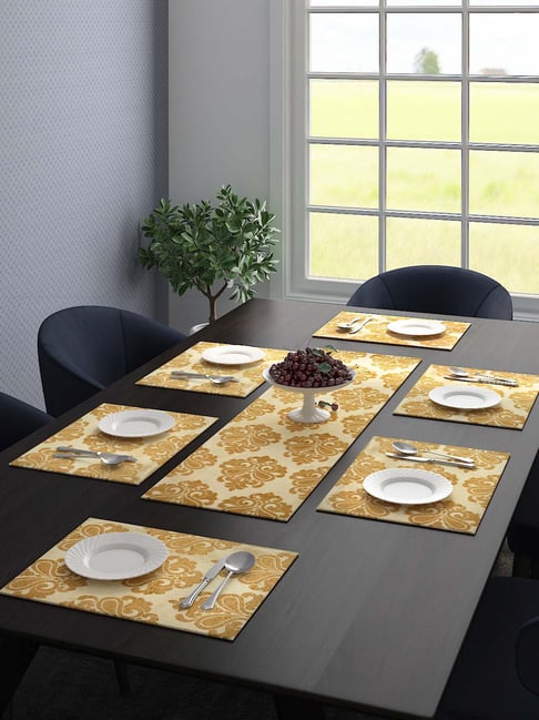 Saral Home Unique Gold & Beige Polyester 210 TC Placemats - Set of 6-picture-31