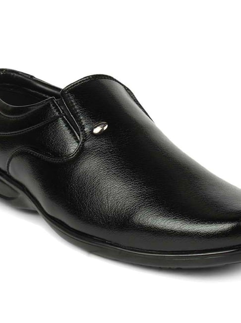 Action Men's Dotcom Black Formal Shoes 