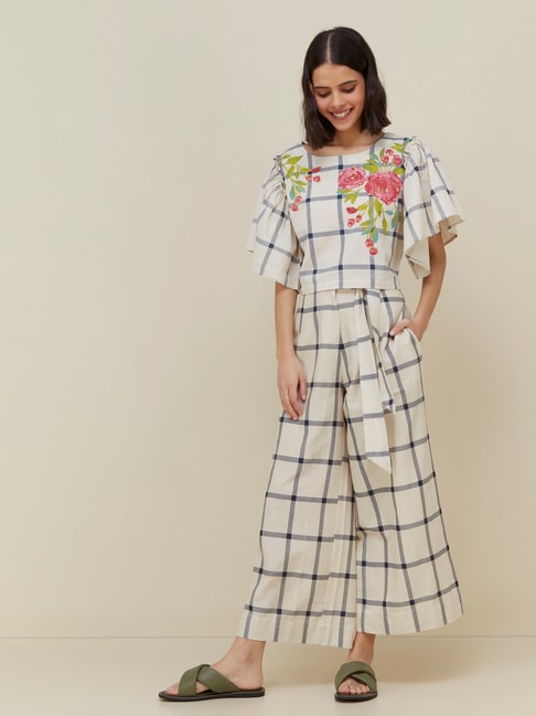 Buy Bombay Paisley by Westside Off White Checkered Crop Palazzos Online ...