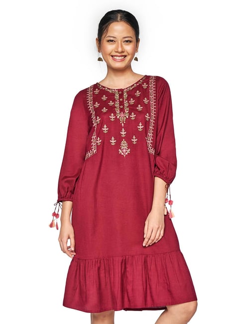 Global Desi Maroon Embroidered Dress Price in India