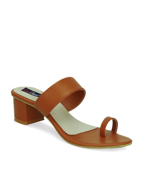 Get Glamr Women's Tan Toe Ring Sandals