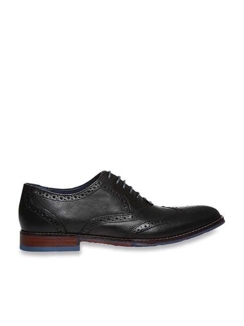 Hush Puppies by Bata Men's Black Oxford Shoes