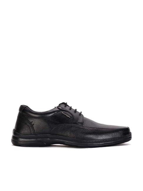 Hush Puppies by Bata Men's Black Derby Shoes