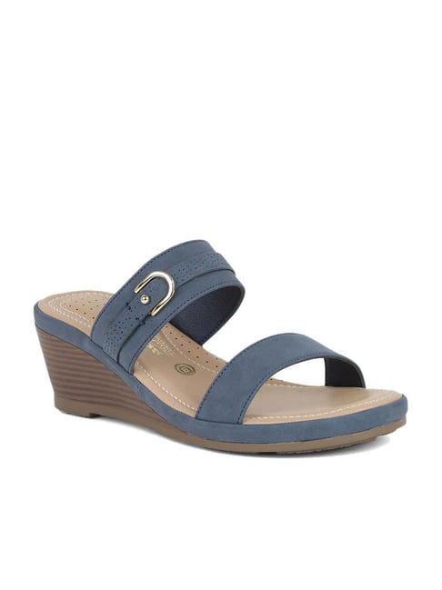 Baretraps Women's Farah Wedge Sandal | Famous Footwear