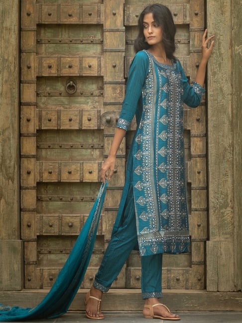 Buy Bani Women Blue Embroidered Kurta Pant Set with Dupatta for Women¿s  Online @ Tata CLiQ