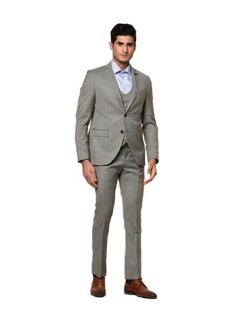 Blackberrys Grey Slim Fit Three Piece Suit