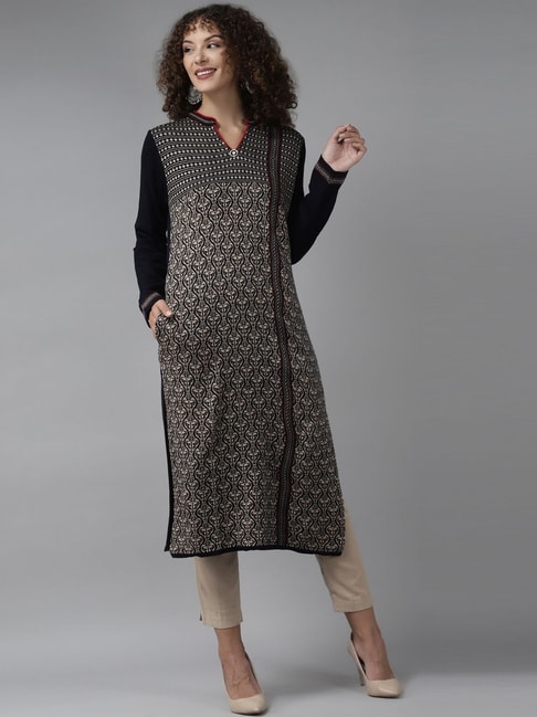 Buy White Floral Woolen Kurti With Pant Set for Women Online in India