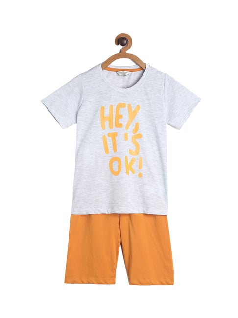 Tales & Stories Kids Grey & Yellow Printed T-Shirt with Shorts