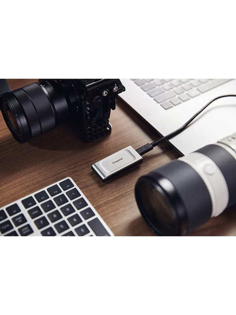 Buy Kingston SXS2000 1TB Portable External SSD (Silver) Online At Best ...