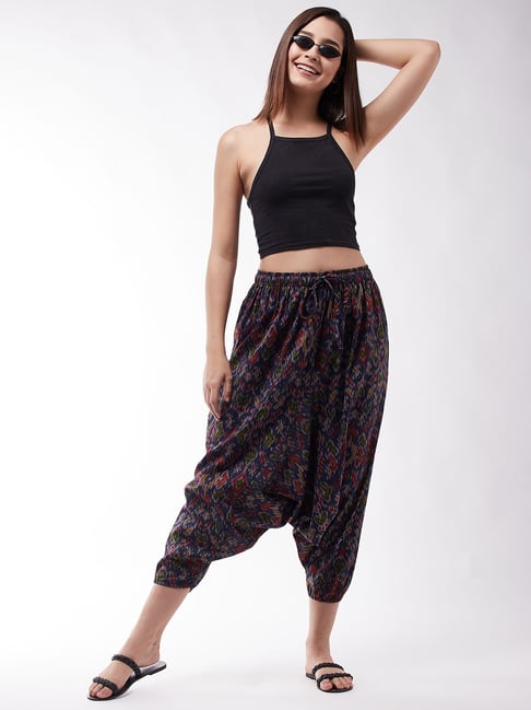 Black Cotton Crop Top with Yoga Harem Pant Co-Ord Set | Athleisure Wear for  Women