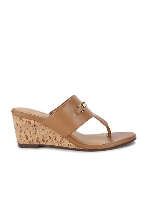 Naturalizer tally best sale ankle strap sandal