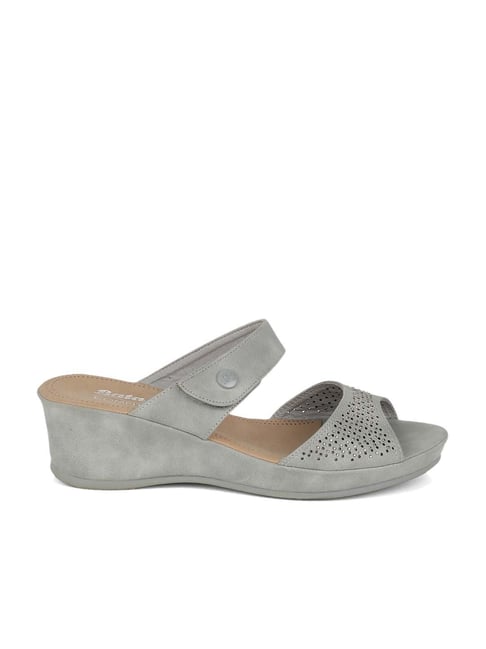 Bata discount women wedges