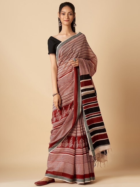 Fabindia Maroon & Off-White Printed Saree With Unstitched Blouse Price in India