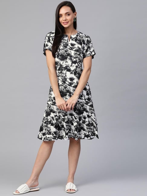 Cottinfab White & Black Printed Dress