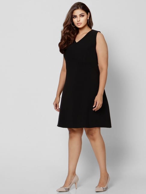 Buy Vero Moda Curve Black Oversized Fit Dress for Women Online