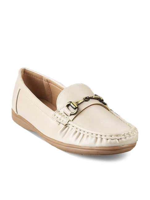 Tresmode Women's Beige Comfort Loafers