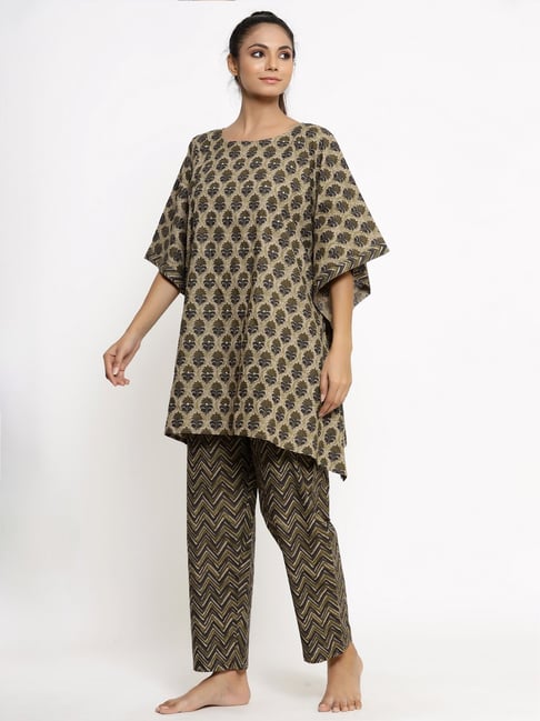 Buy Kanvin Womens Printed Self Design Rayon Straight Fit Pajamas - Teal  Online