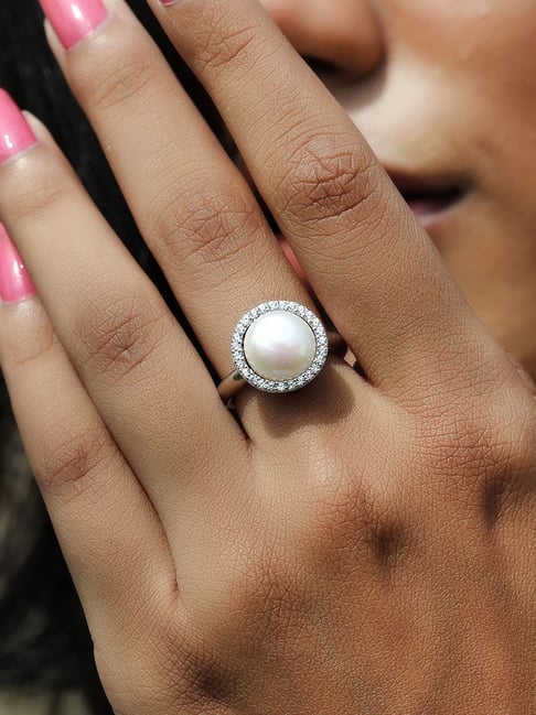 White Freshwater Pearl Ring Sterling Silver Plated Settings Size 6-8 With  9mm Centered White Pearl and One Zircon Stone Mounted on Each Side - Etsy