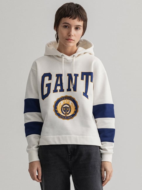 Gant gold logo clearance sweatshirt