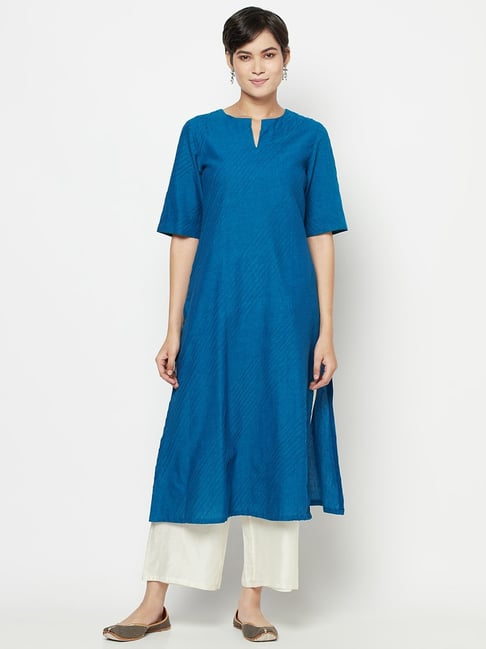 Fabindia Blue Cotton Embroidered Straight Kurta Price in India
