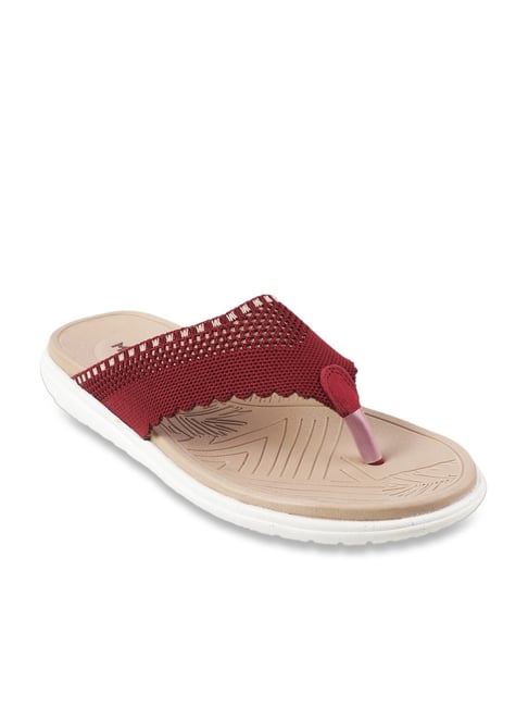 Mochi Women's Maroon Thong Sandals