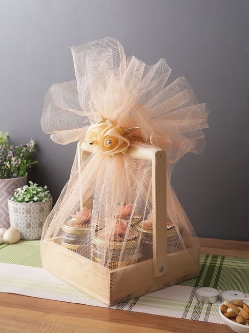 Wooden Basket for Gift Hamper Fancy Handmade Basket ideal for Wedding –  DecorTwist