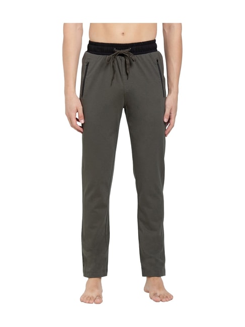Buy Jockey Style 9501 Men's Super Combed Cotton Rich Slim Fit Trackpants  with Side and Back Pockets - Charcoal Melange & Neon Blue Online at Best  Prices in India - JioMart.