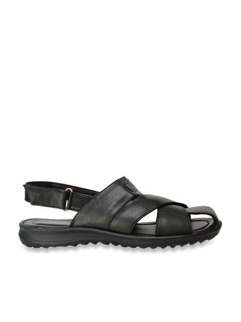 Fisherman Sandal at best price in Kanpur by Nabeel Overseas Private Limited  | ID: 10495041833