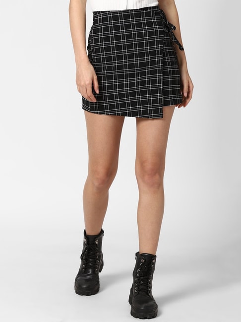 Forever 21 Black Check Mini Skirt Price in India