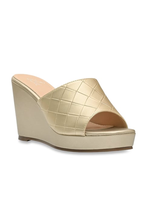 Jove Women's Golden Casual Wedges