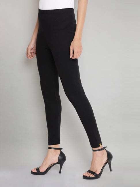 Aurelia Black Regular Fit Leggings