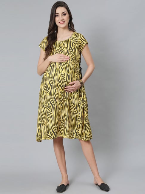 Aks Yellow Cotton Printed Maternity Dress