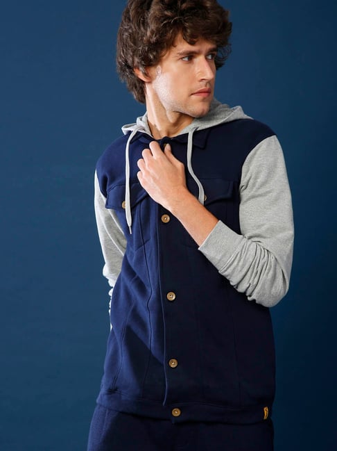 Jackets for Men – Get Upto 40% Off on Winter Jackets & Windcheater |  Wildcraft