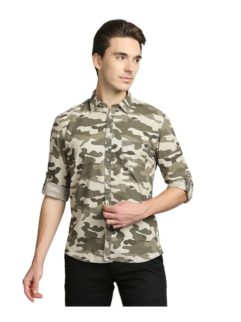 Men Camouflage Print Slim Fit Shirt